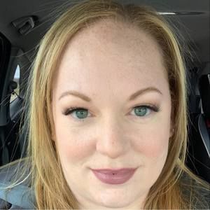 Meet your Posher, Christine